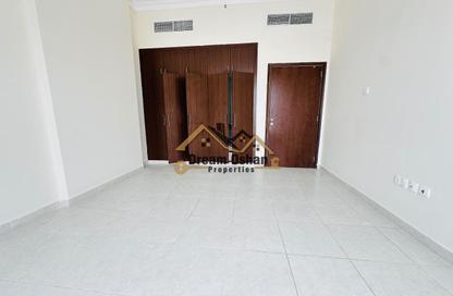 Apartment - 1 - 2 for rent in Venezia Residence - Dubai Silicon Oasis - Dubai