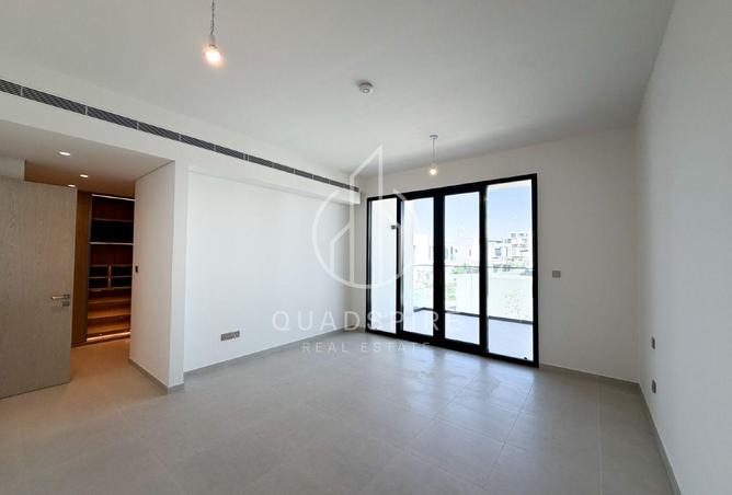 101712811 - Property Image 2