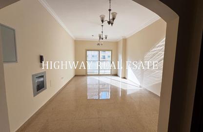 Apartment - 1 Bedroom - 2 Bathrooms for rent in Al Taawun - Sharjah