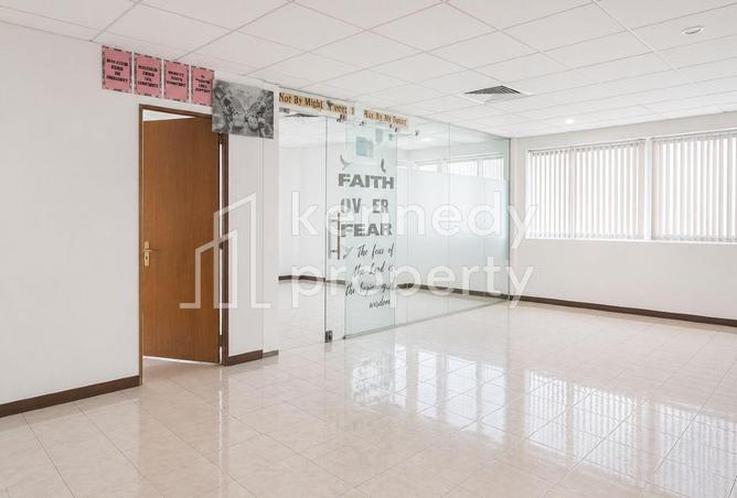 82383069 - Property Image 2