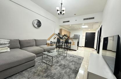 Apartment - 1 Bedroom - 2 Bathrooms for rent in Mirage Residence - Dubai Silicon Oasis - Dubai