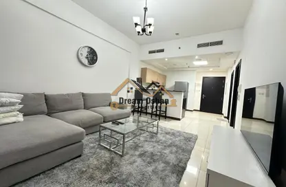 Apartment - 1 Bedroom - 2 Bathrooms for rent in Mirage Residence - Dubai Silicon Oasis - Dubai