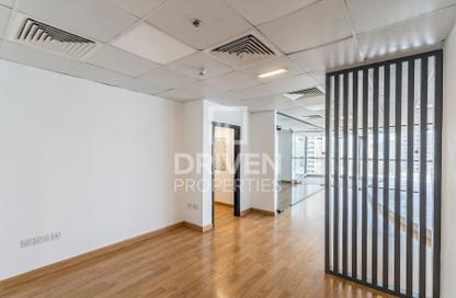 Office Space - Studio - 1 Bathroom for rent in Smart Heights - Barsha Heights (Tecom) - Dubai