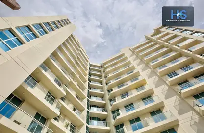 شقة - 1 حمام للايجار في عزيزي بلازا - الفرجان - دبي