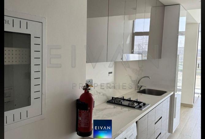 74234469 - Property Image 3