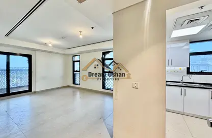 شقة - غرفة نوم - 2 حمامات للايجار في مبنى النوخاذة - الجداف - دبي