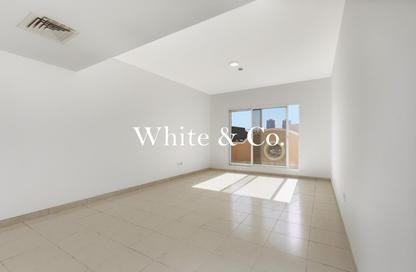 شقة - 2 - 3 للبيع في مابل 1 - حدائق الإمارات 2 - منطقة 14 - قرية جميرا الدائرية - دبي شقة - 2 - 3 للبيع في مابل 1 - حدائق الإمارات 2 - منطقة 14 - قرية جميرا الدائرية - دبي