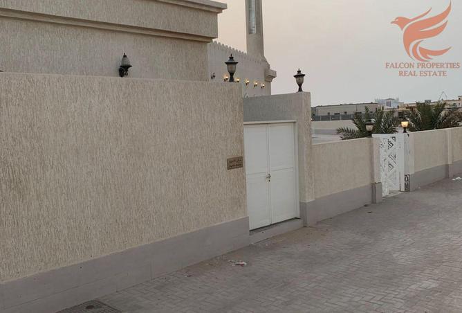 113721754 - Property Image 3