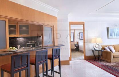 Hotel  and  Hotel Apartment - 2 - 3 for rent in Ritz Carlton - DIFC - Dubai