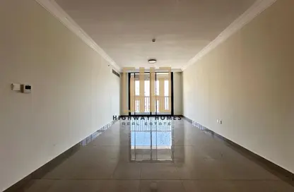 شقة - غرفة نوم - 2 حمامات للايجار في بناية اس جي المويلح - مويلح - الشارقة