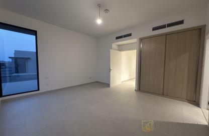Townhouse - 4 - 4 for rent in Jebel Ali Village Townhouses - Jebel Ali Village - Jebel Ali - Dubai