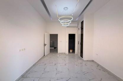 Villa - 5 Bedrooms - 6 Bathrooms for rent in Al Helio 1 - Al Helio - Ajman