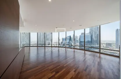 Apartment - 3 Bedrooms - 5 Bathrooms for sale in Burj Khalifa - Burj Khalifa Area - Downtown Dubai - Dubai