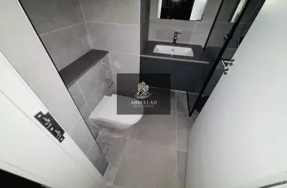 شقة - 1 حمام للايجار في أبتاون الزاهية - الزاهية - تجارية مويلح - الشارقة شقة - 1 حمام للايجار في أبتاون الزاهية - الزاهية - تجارية مويلح - الشارقة