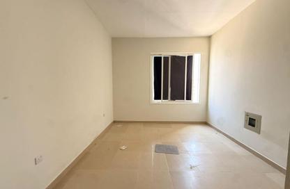 Apartment - Studio - 1 Bathroom for rent in Fire Station Road - Muwaileh - Sharjah