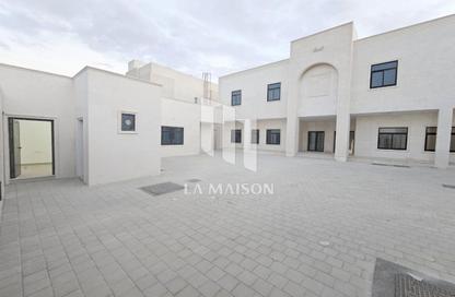 Villa - Studio - 7+ Bathrooms for rent in Madinat Al Riyad - Abu Dhabi