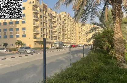 شقة - غرفة نوم - 2 حمامات للبيع في قرية الأميرة - عجمان