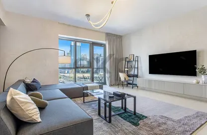 Apartment - 1 Bedroom - 2 Bathrooms for rent in Bahwan Tower Downtown - Downtown Dubai - Dubai