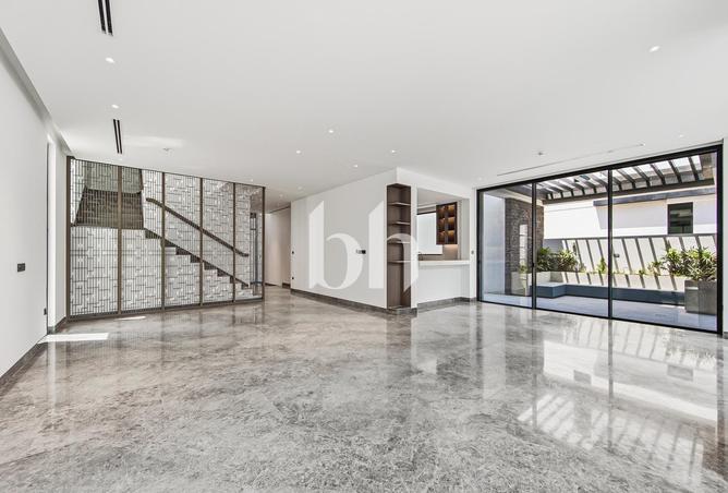 126560382 - Property Main Image