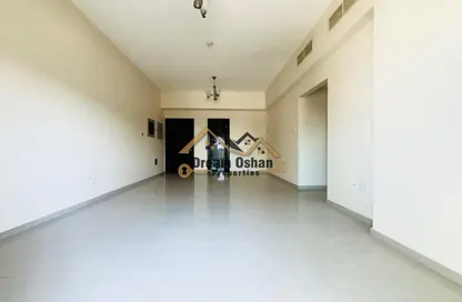 Apartment - 2 Bedrooms - 3 Bathrooms for rent in Al Khair Building - Dubai Silicon Oasis - Dubai