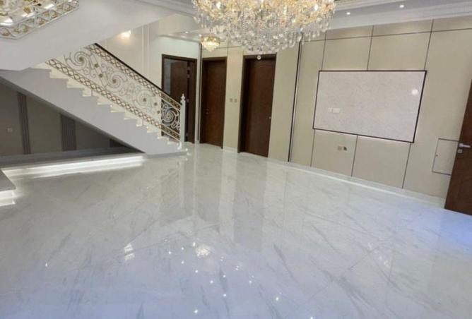 16265000 - Property Image 3