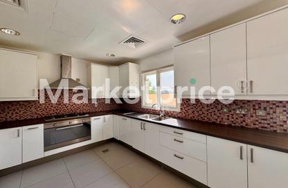 Villa - 4 - 4 for rent in Deema 4 - Deema - The Lakes - Dubai