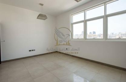 Apartment - 2 Bedrooms - 3 Bathrooms for rent in Al Soor - Al Qasimia - Sharjah