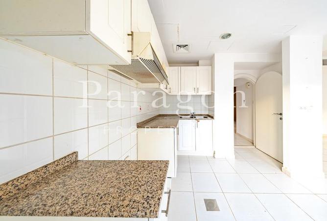 70292697 - Property Image 3