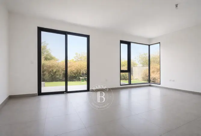 155510618 - Property Image 3