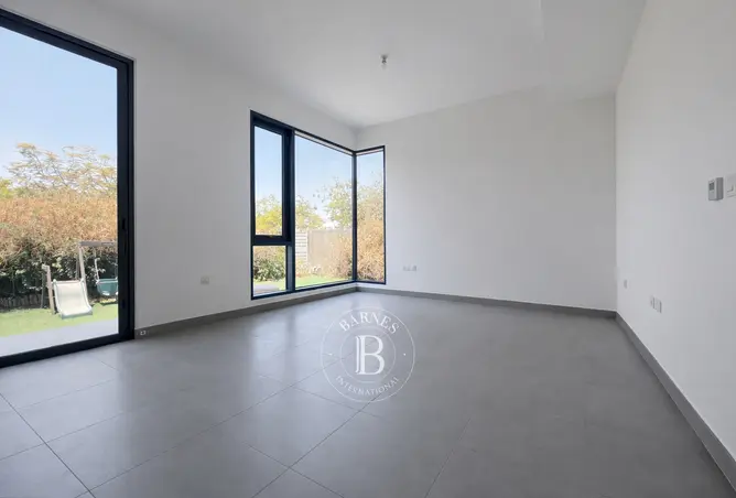 155510618 - Property Image 2