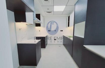 Apartment - 2 - 4 for rent in Dubai Healthcare City - Bur Dubai - Dubai