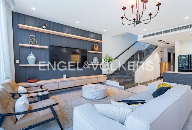 4-bed townhouse in Al Furjan West · Furnished — photo 3