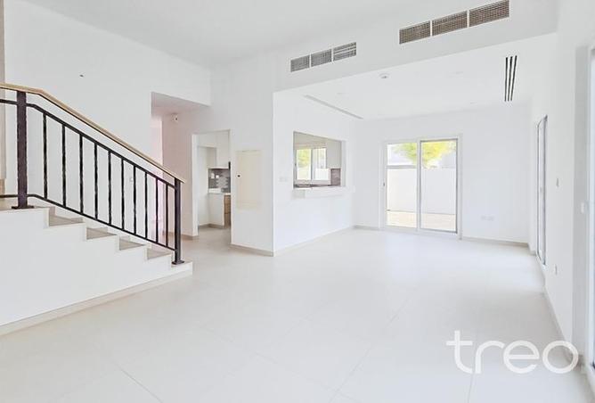 Park Backing | Corner Unit | Great Value — photo 3