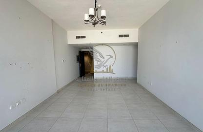 Apartment - 2 - 3 for rent in Al Mamzar - Al Mamzar - Sharjah - Sharjah Apartment - 2 - 3 for rent in Al Mamzar - Al Mamzar - Sharjah - Sharjah