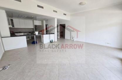 Apartment - 2 Bedrooms - 3 Bathrooms for rent in Courtyard Apartments - Uptown Mirdif - Mirdif - Dubai