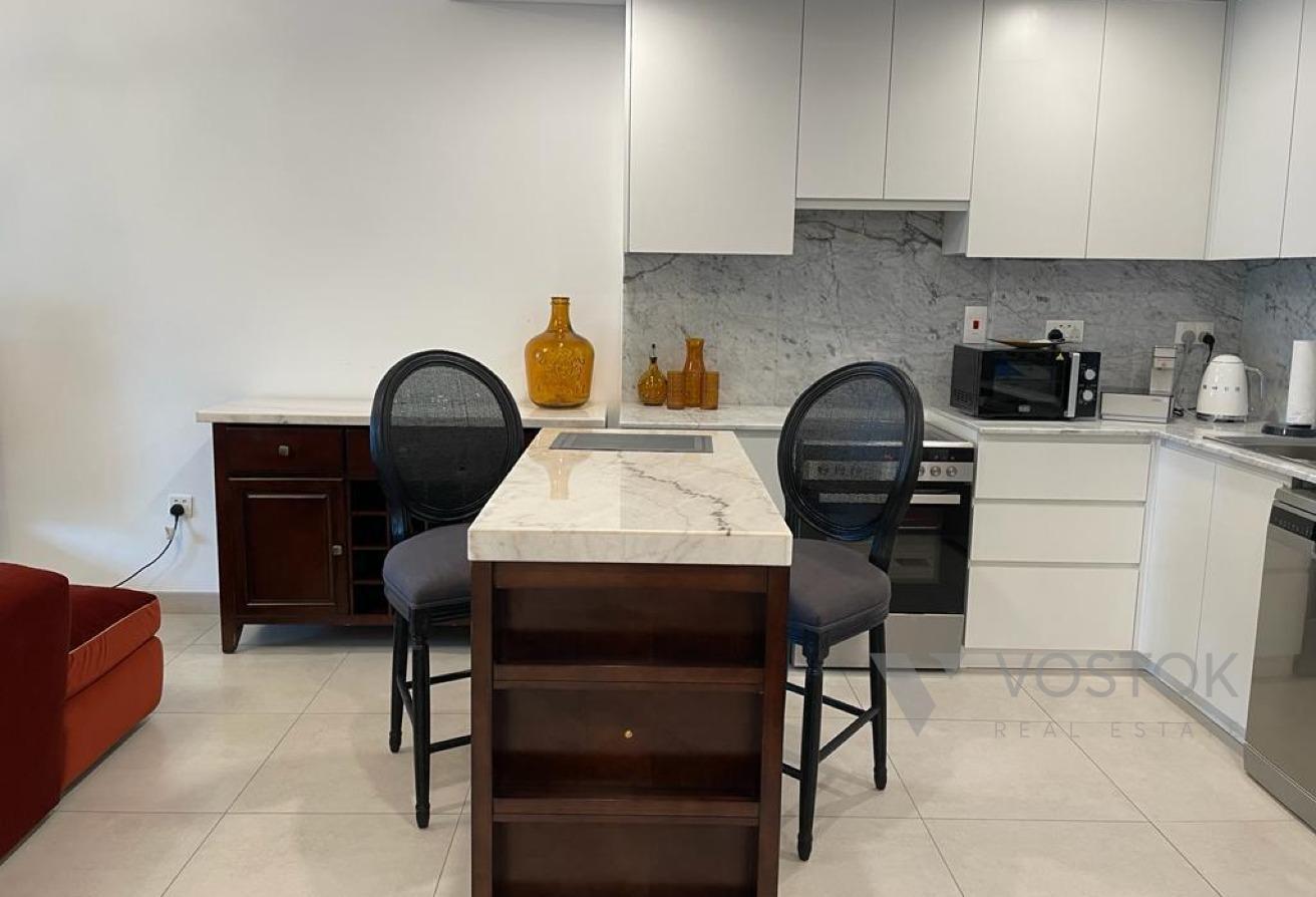 Fully Furnished | Amazing Views | Great Price photo 6