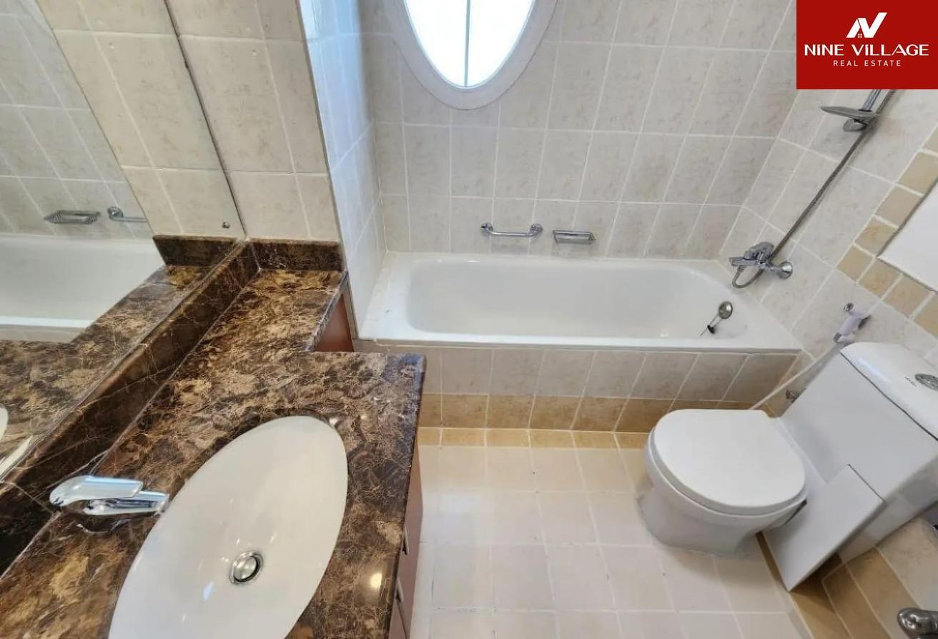 Quiet Location | 3 Bed | Close to Lake photo 11