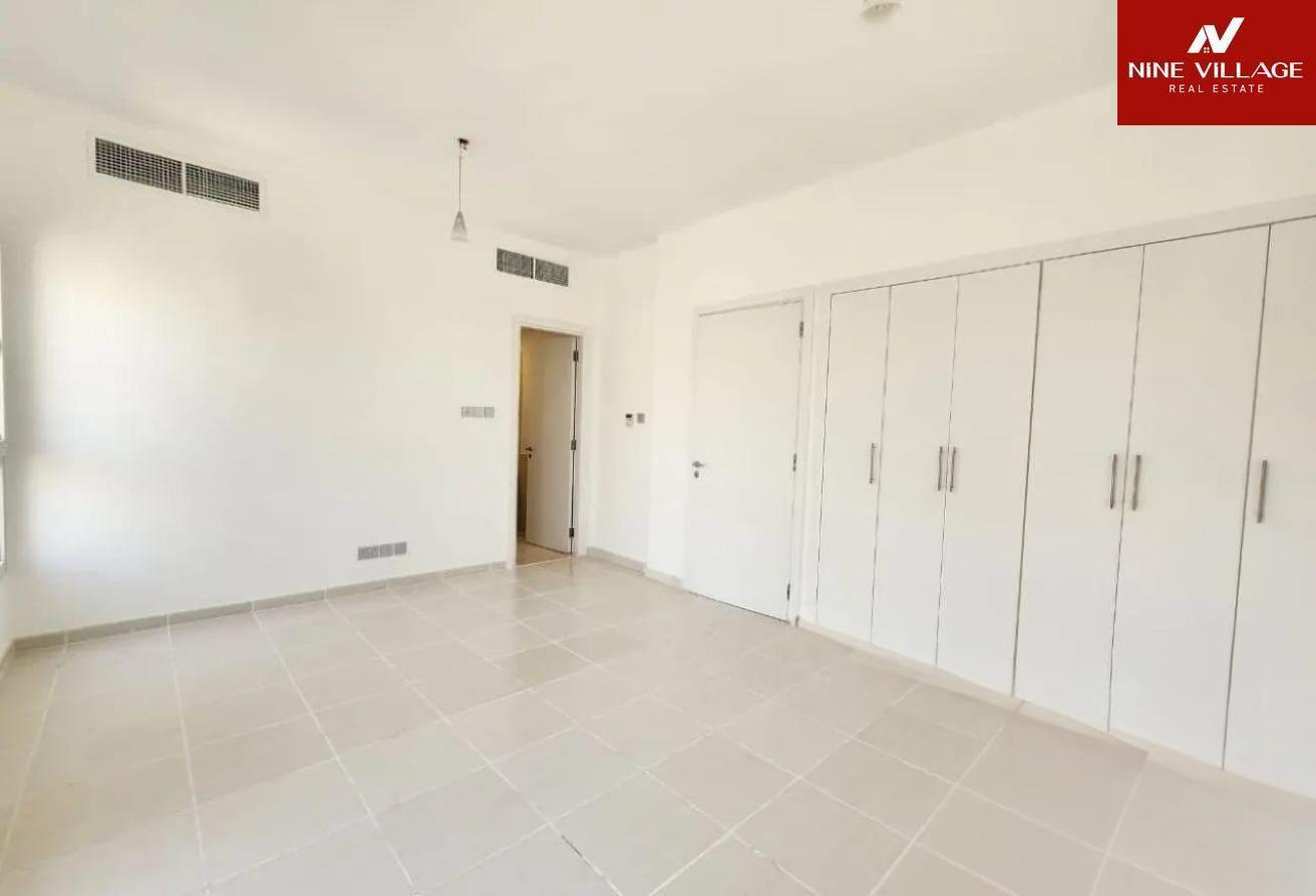 Quiet Location | 3 Bed | Close to Lake photo 13