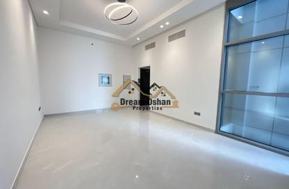 Apartment - 2 Bedrooms - 3 Bathrooms for rent in Burj Ghaya - Al Jaddaf - Dubai