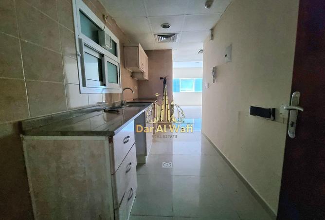 54016600 - Property Image 2