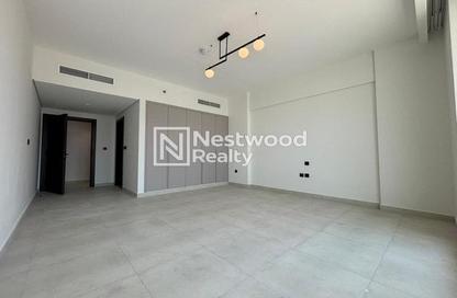 Apartment - 2 Bedrooms - 3 Bathrooms for rent in Deansgate By Ade - Majan - Dubai Land - Dubai