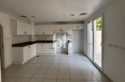 Townhouse - 2 Bedrooms - 3 Bathrooms for rent in Springs 2 - The Springs - Dubai Townhouse - 2 Bedrooms - 3 Bathrooms for rent in Springs 2 - The Springs - Dubai