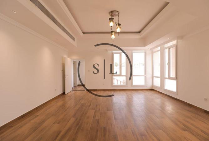 132505193 - Property Image 2