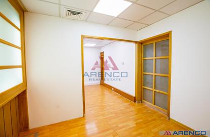 Shop - Studio for rent in Zeenah Building - Port Saeed - Deira - Dubai