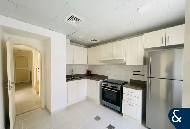 155576950 - Property Image 3