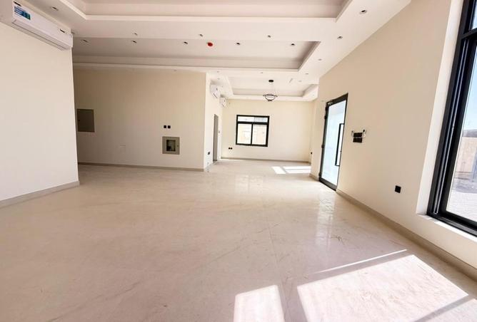 75781759 - Property Image 2