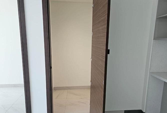 56964574 - Property Image 3