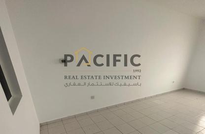 Apartment - Studio - 1 Bathroom for rent in Badri Building - Deira - Dubai Apartment - Studio - 1 Bathroom for rent in Badri Building - Deira - Dubai