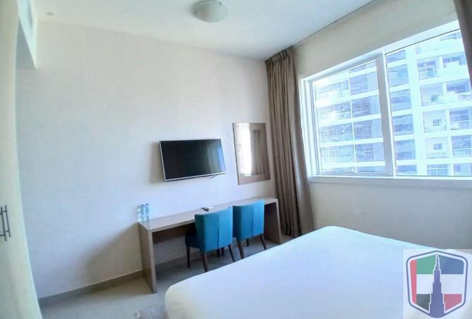 72304380 - Property Image 2