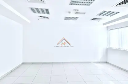 مكتب - استوديو - 1 حمام للايجار في ياس بيزنس تاور - البرشاء 1 - البرشاء - دبي